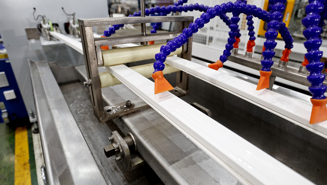 Video | PVC Trunking High Speed Extrusion Line with Online Packing