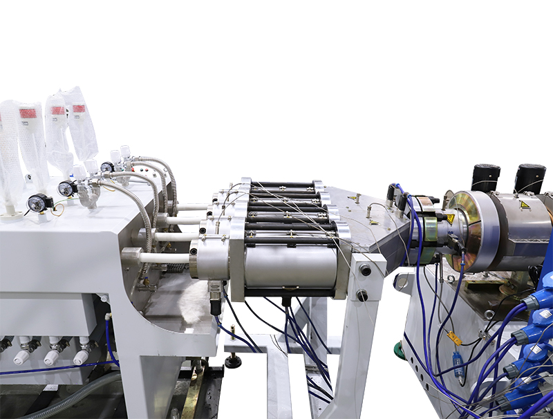 Four strand Pipe Head