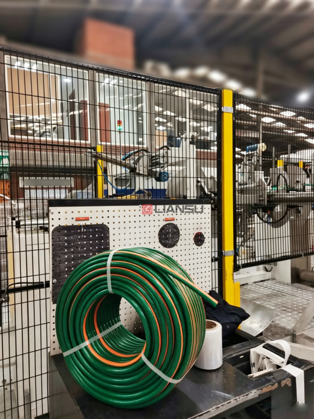 1778232730127528.png Hose Coiler Machine 2.png